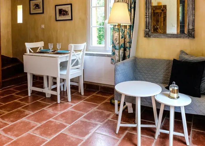 Vakantiehuis Domaine Les Chillards Fauguernon